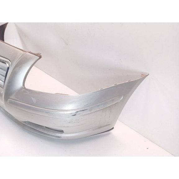 Recambio de paragolpes delantero para toyota avensis sedán (_t25_) 1.8 (zzt251_) referencia OEM IAM 5211905906  5310005060B0