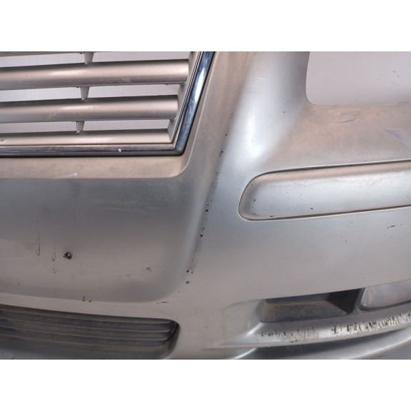 Recambio de paragolpes delantero para toyota avensis sedán (_t25_) 1.8 (zzt251_) referencia OEM IAM 5211905906  5310005060B0