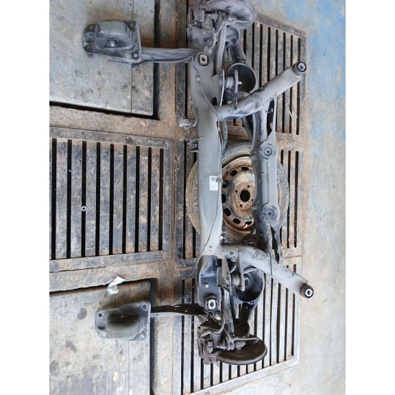 Recambio de puente trasero para seat leon st (5f8) x-perience 4drive referencia OEM IAM 5Q0501049BH 5q0505235J 