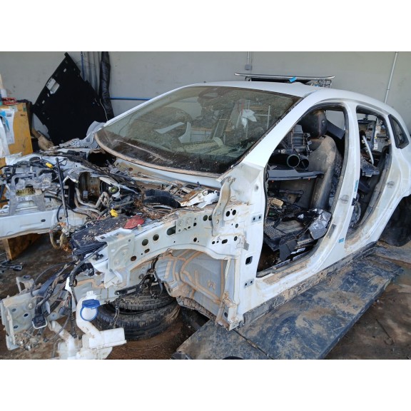 Recambio de carroceria para mercedes-benz gla (h247) gla 200 d (247.712) referencia OEM IAM   