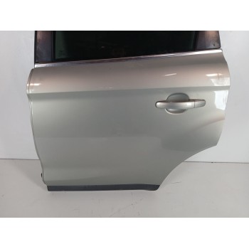 Recambio de puerta trasera izquierda para ford kuga i 2.5 4x4 referencia OEM IAM 1520947  