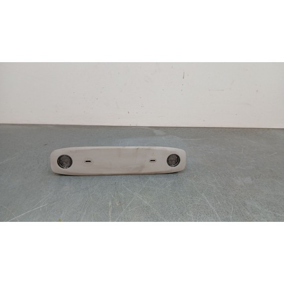 Recambio de luz interior para tesla model 3 (5yj3) ev referencia OEM IAM   