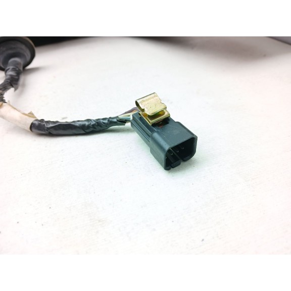 Recambio de piloto trasero derecho para cadillac cts 3.2 elegance referencia OEM IAM 10010606  