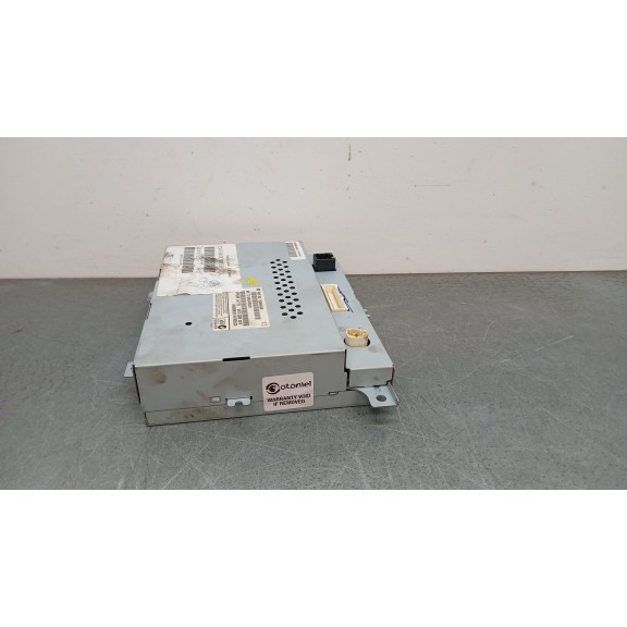 Recambio de pantalla multifuncion para fiat freemont (345_) 2.0 jtd referencia OEM IAM   RADIO