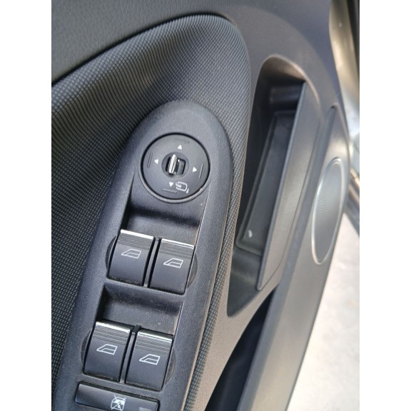 Recambio de retrovisor derecho para ford kuga i 2.5 4x4 referencia OEM IAM   