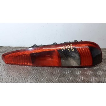 Recambio de piloto trasero derecho para ford fiesta (cbk) ambiente referencia OEM IAM 20010748 SIN PORTALAMPARAS 