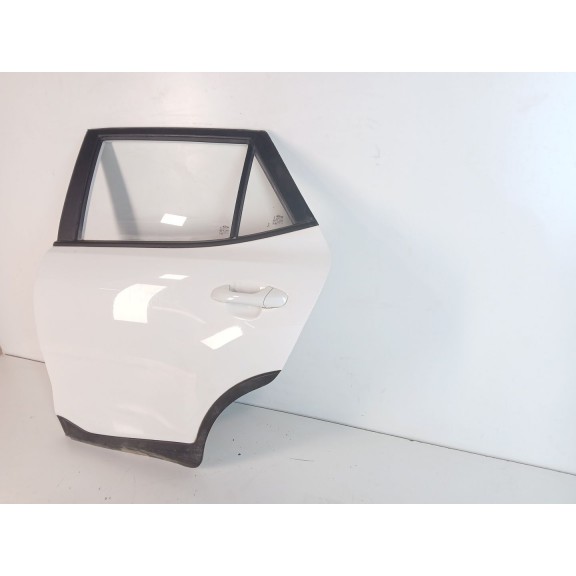 Recambio de puerta trasera izquierda para kia stonic (yb) 1.2 cvvt referencia OEM IAM 77003H8400  