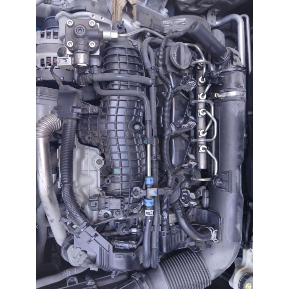 Recambio de motor completo para volvo v40 hatchback (525) d2 referencia OEM IAM   