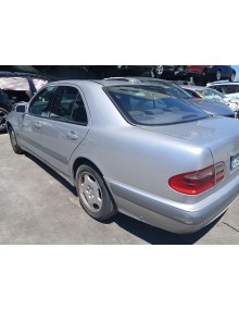 mercedes-benz clase e (w210) del año 2003