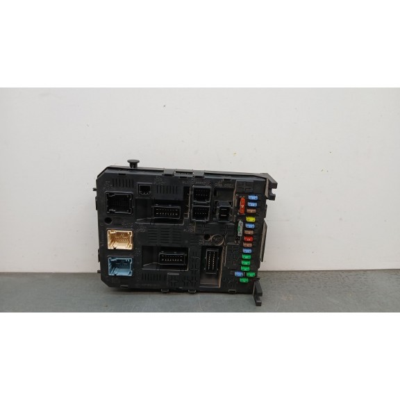 Recambio de centralita bsi para peugeot 5008 premium referencia OEM IAM 9664059080  