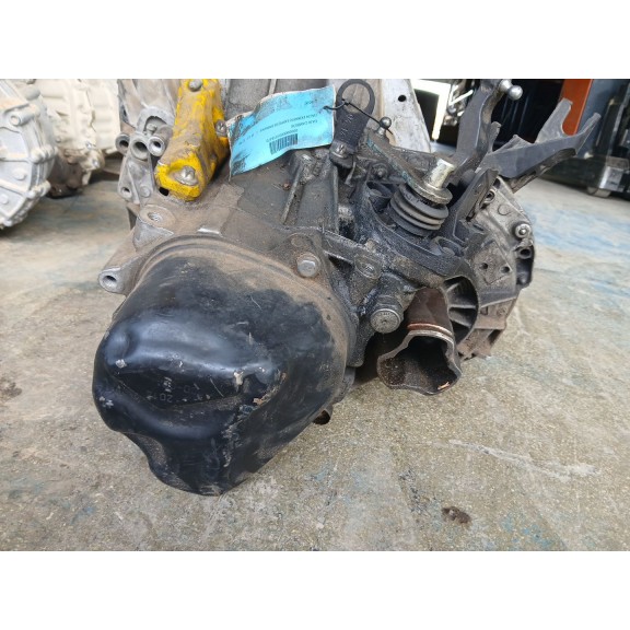 Recambio de caja cambios para dacia dokker express ambiance referencia OEM IAM JR5341  