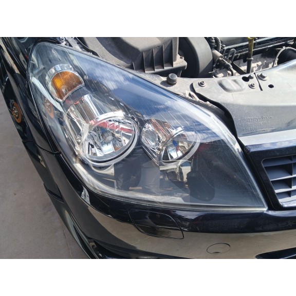 Recambio de faro derecho para opel astra h gtc (a04) 1.8 (l08) referencia OEM IAM 1eg27037032  