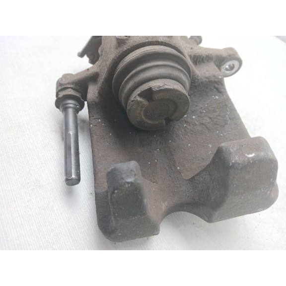 Recambio de pinza freno trasera izquierda para opel insignia berlina sport 4x4 referencia OEM IAM  TRW 