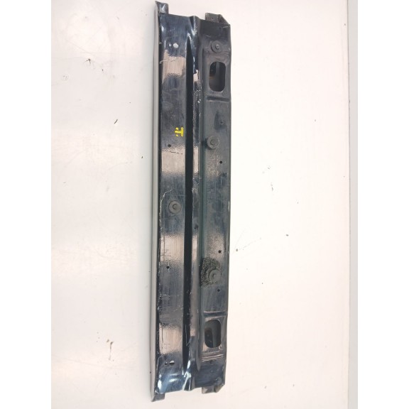 Recambio de refuerzo paragolpes delantero para chevrolet camaro 3.8 referencia OEM IAM   