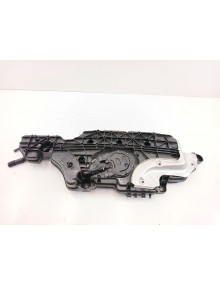 Recambio de deposito adblue para mercedes-benz gla (h247) gla 200 d (247.712) referencia OEM IAM A2474709002  