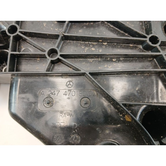 Recambio de deposito adblue para mercedes-benz gla (h247) gla 200 d (247.712) referencia OEM IAM A2474709002  