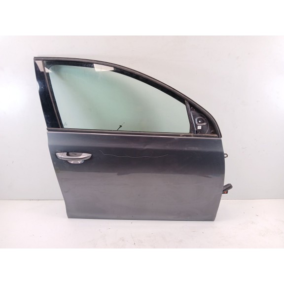 Recambio de puerta delantera derecha para volkswagen golf vi (5k1) 1.6 tdi referencia OEM IAM 5K4831056H  