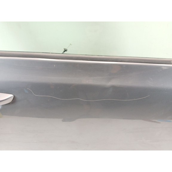 Recambio de puerta delantera derecha para volkswagen golf vi (5k1) 1.6 tdi referencia OEM IAM 5K4831056H  