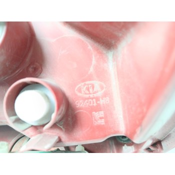 Recambio de piloto trasero izquierdo para kia rio iv (yb, sc, fb) 1.4 crdi 90 referencia OEM IAM 92401h8  