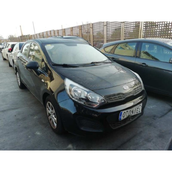 kia rio del año 2012