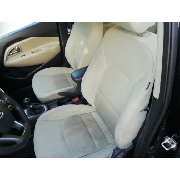 kia rio del año 2012