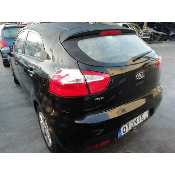 kia rio del año 2012