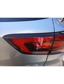 Recambio de piloto trasero derecho interior para mg mg zs suv (azs1) 1.0 t-gdi referencia OEM IAM A31005RO100 AC23042303202  2