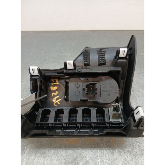 Recambio de mando luces para opel combo e tour / life (k9) 1.5 referencia OEM IAM 9823080877  