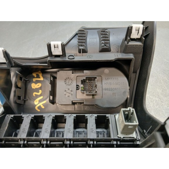 Recambio de mando luces para opel combo e tour / life (k9) 1.5 referencia OEM IAM 9823080877  