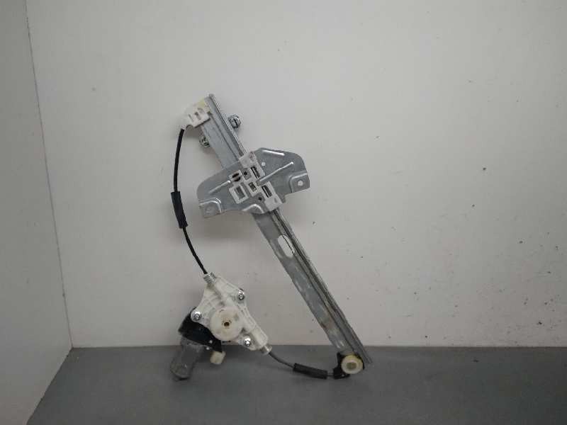 Recambio de elevalunas trasero derecho para kia rio 1.1 crdi cat referencia OEM IAM 834601W000 2 PINES 