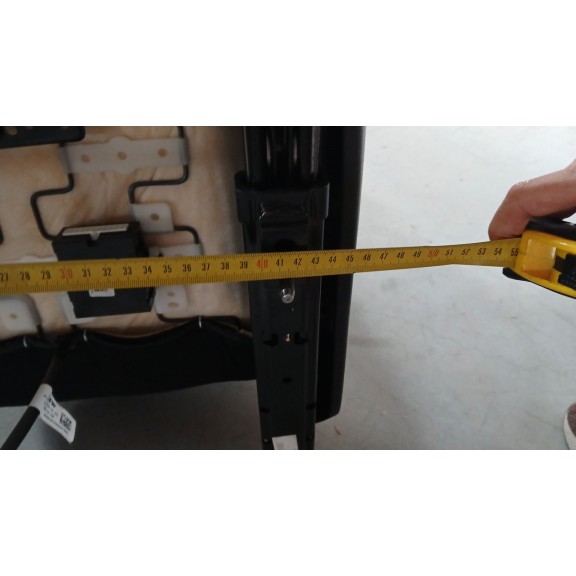 Recambio de asiento delantero izquierdo para maxus edeliver 3 (modelo) referencia OEM IAM   