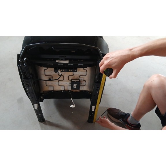 Recambio de asiento delantero izquierdo para maxus edeliver 3 (modelo) referencia OEM IAM   