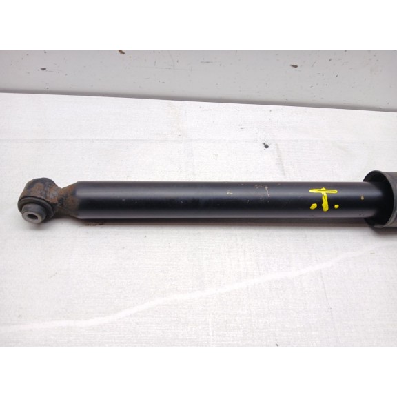 Recambio de amortiguador trasero izquierdo para mercedes-benz clase c w205 c200 bluetec referencia OEM IAM A2053208730  