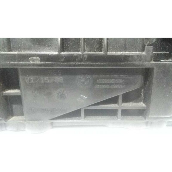 Recambio de tapa balancines para bmw serie 1 berlina (e81/e87) 120d referencia OEM IAM 7797613 7797613 7784144