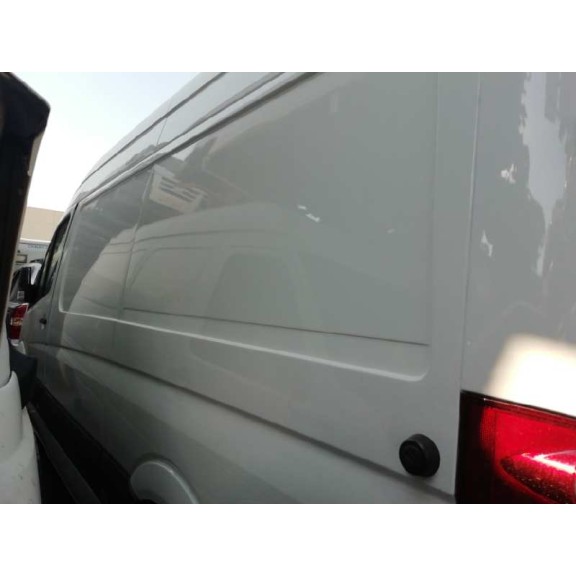 volkswagen crafter caja cerrada del año 2014