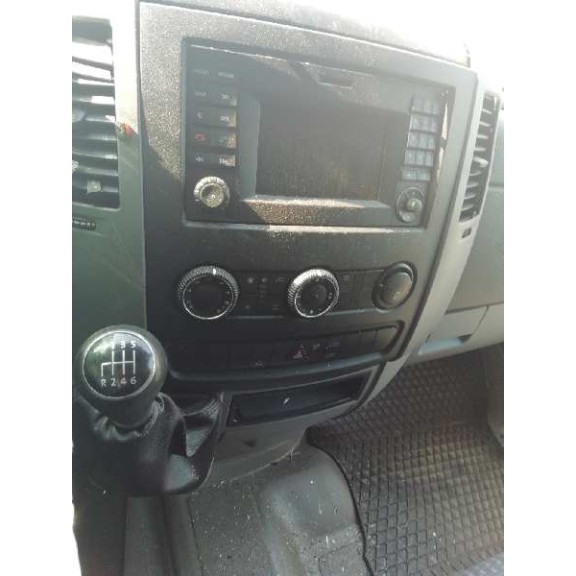 volkswagen crafter caja cerrada del año 2014