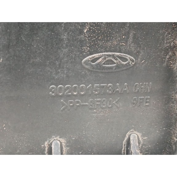 Recambio de electroventilador para omoda 5 referencia OEM IAM 302001573AA  