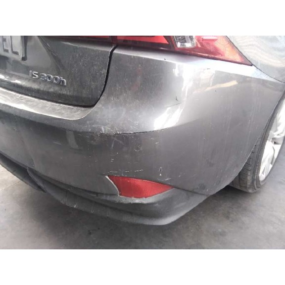 lexus is del año 2015