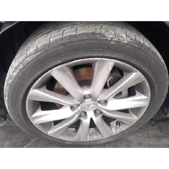 lexus is del año 2015