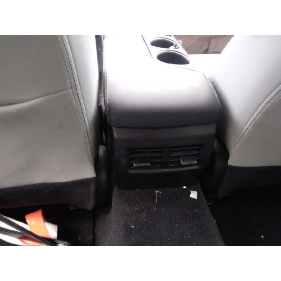 lexus is del año 2015