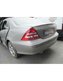 mercedes-benz clase c (w203) berlina del año 2005