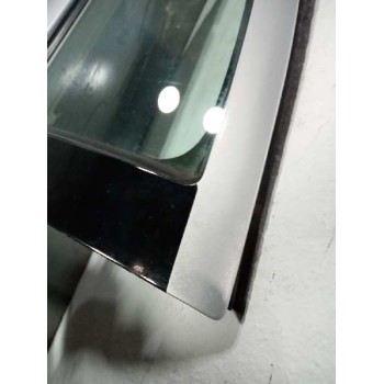 Recambio de puerta delantera izquierda para fiat linea (110) 1.3 16v jtd cat referencia OEM IAM  1 GOLPE PEQUEÑO PLATA