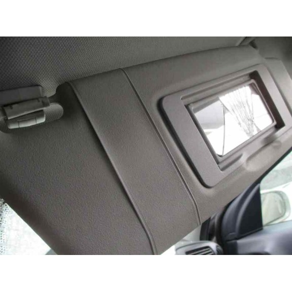 mercedes-benz clase c (w203) berlina del año 2005