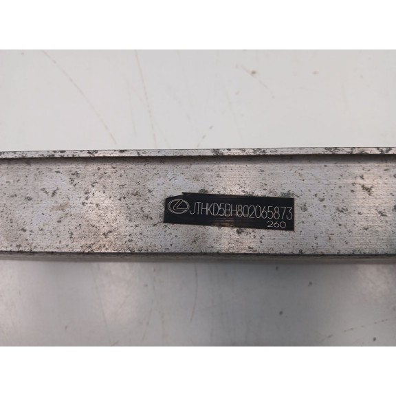 Recambio de refuerzo paragolpes delantero para lexus ct 200h referencia OEM IAM 5217176010  