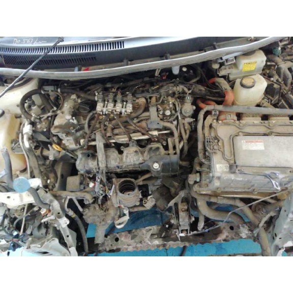 toyota auris del año 2012