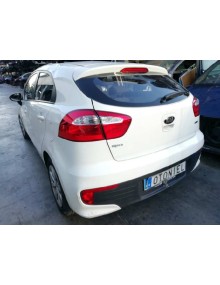 kia rio del año 2015