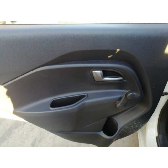 kia rio del año 2015