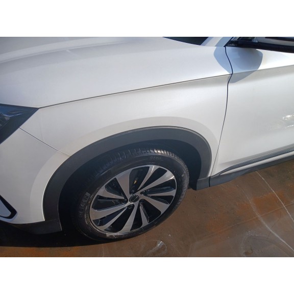 Recambio de aleta delantera izquierda para byd seal seal u plug-in hybrid referencia OEM IAM   