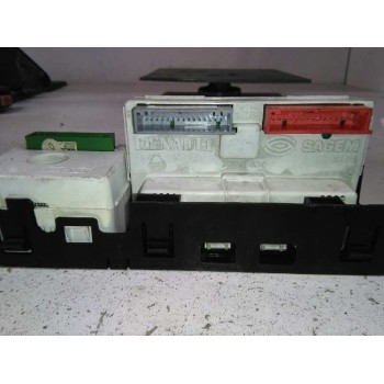 Recambio de display para renault laguna ii (bg0) dynamique referencia OEM IAM 8200002604  