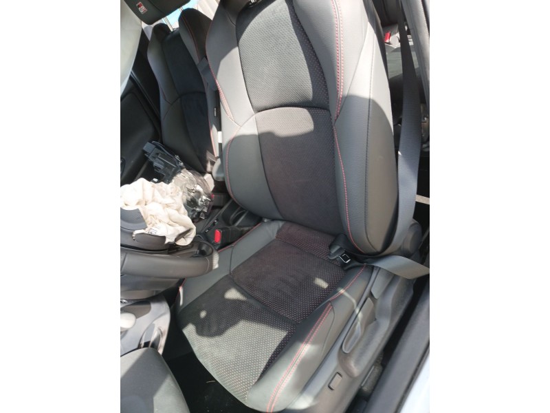 Recambio de juego asientos completo para toyota yaris (_p21_, _pa1_, _ph1_) 1.5 hybrid (mxph11) referencia OEM IAM   